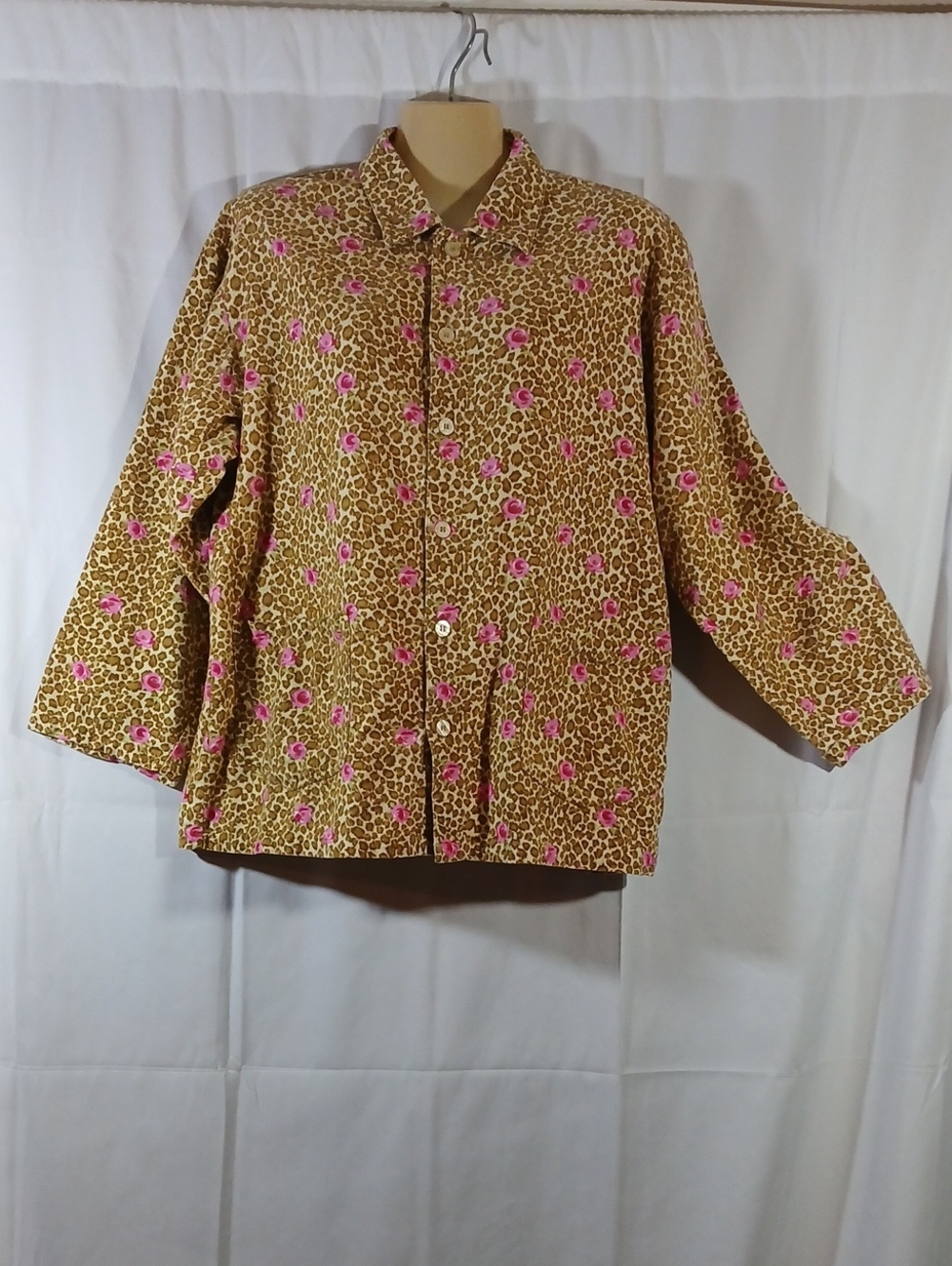 P.J. Salvage Womens Small Flannel Pajama Top Tan Leopard Pink Floral Lounge